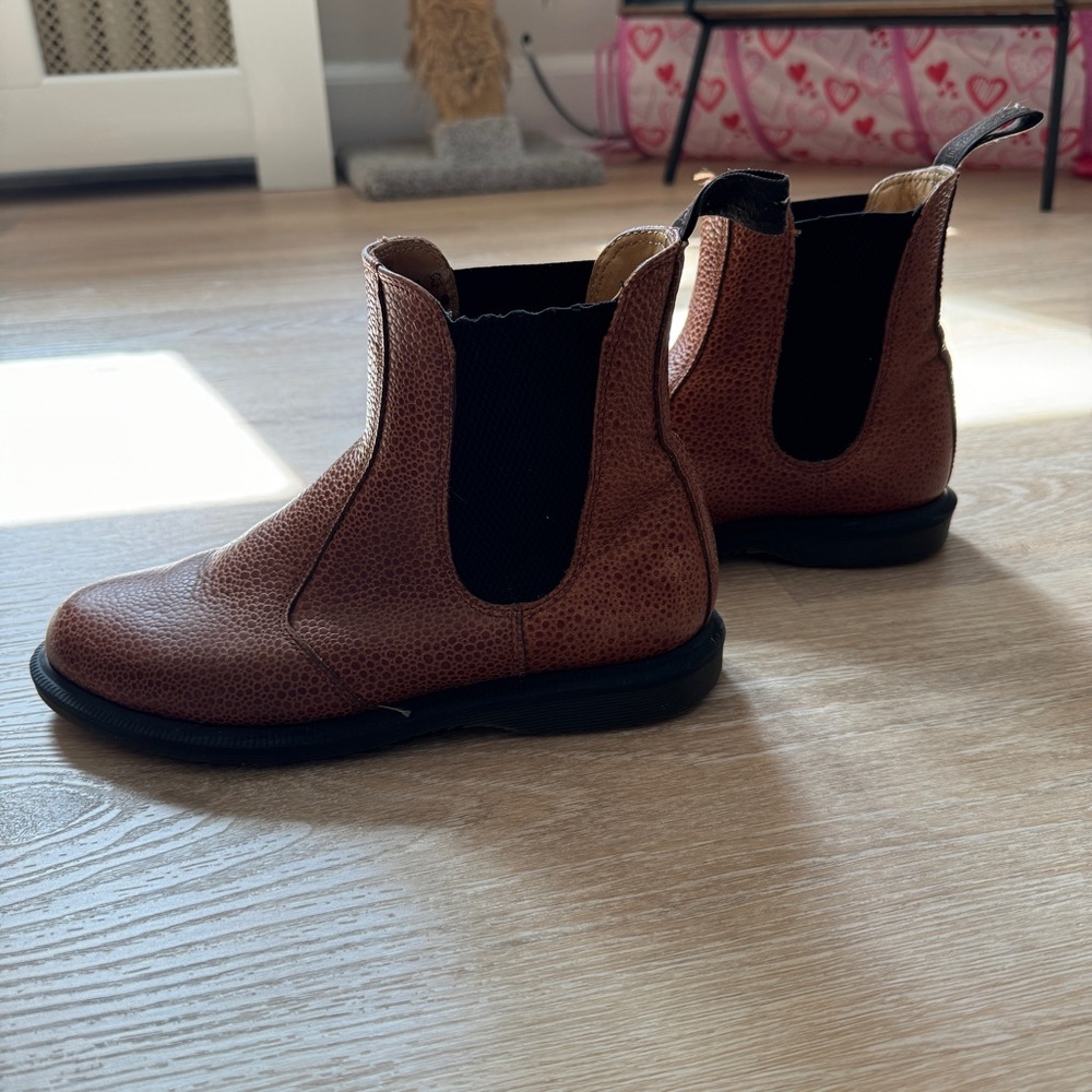 Dr. Martens Flora Coastal Brown Chelsea Boots UK Size 6 / US W 8